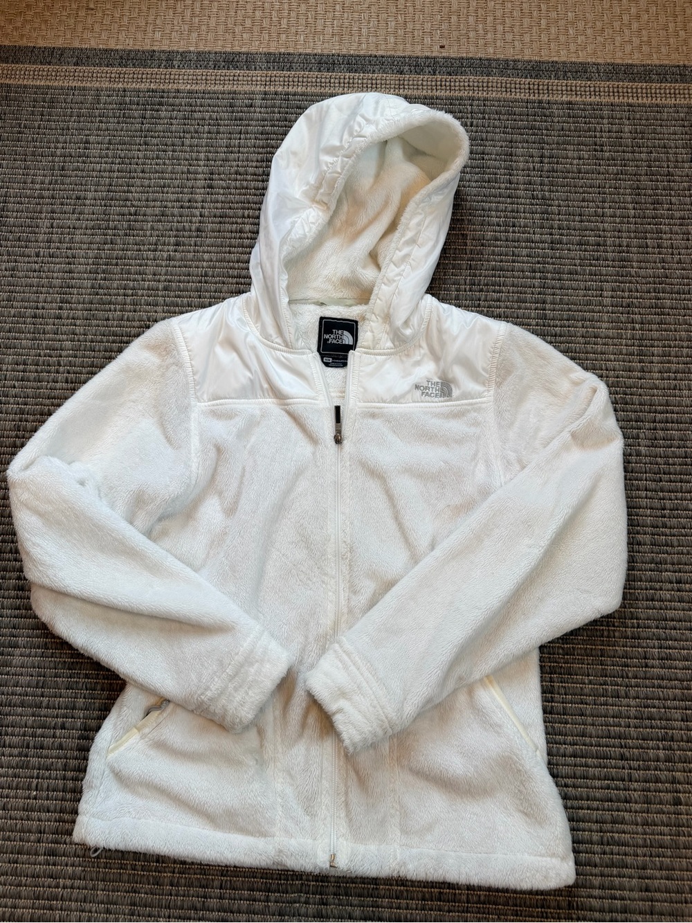 The North Face White Oso Hooded Fleece Jacket